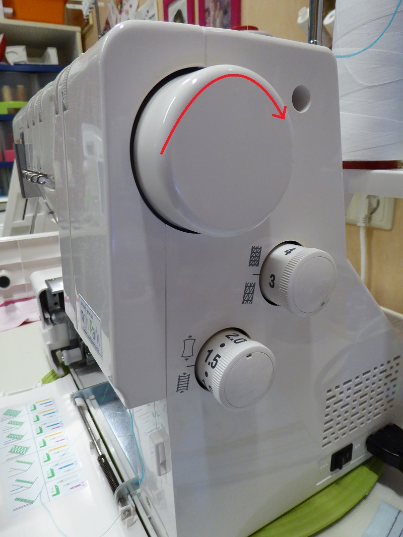 turning_the_wheel_clockwise.jpg turning_the_wheel_clockwise.jpg