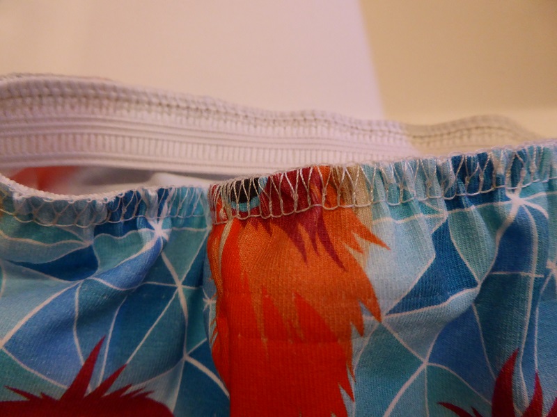 elastic_attached_with_serger.jpg elastic_attached_with_serger.jpg