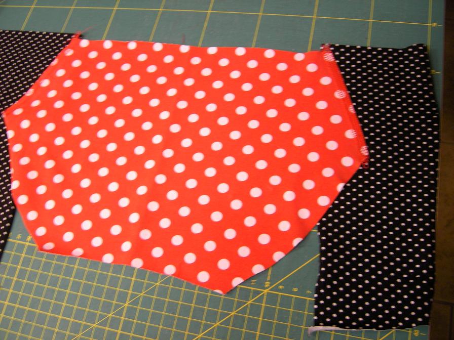 overlay_patchwork:overlay_patchwork:2_side_pieces_attached.jpg